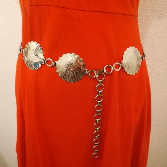 Accessories - Engraved Design Scalloped Edging Waist Hip Metal Concho Belt 39" long